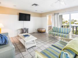 Shady Deck, hotel with jacuzzis in Key Colony Beach