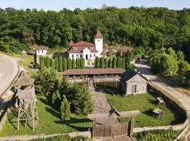 Готельний комплекс Трапезна