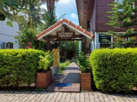 Palm Konak Hotel, place to stay in Cıralı