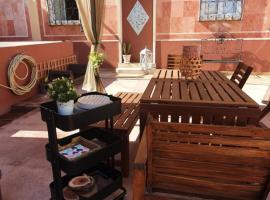 Villa Rosa Boutique, hotel in Almancil