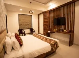 Hotel Bhairav Bagh with Swimming Pool