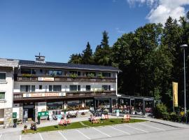 Gasthof Berghof, hotel v mestu Semmering