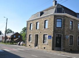 Gite Stone Lodge, hotel with parking in Bourcy