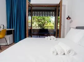 Sorrento B&D Rooms