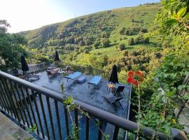 Au coeur du Village de Lucciana, hotell med parkeringsplass i Lucciana