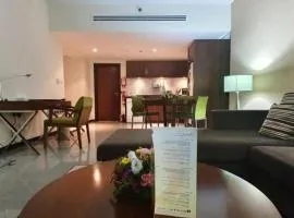 Phoenix Plaza Hotel Apartments