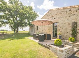 Gîte Château-Thébaud, 3 pièces, 4 personnes - FR-1-306-803, hotel con estacionamiento en Châteauthébaud