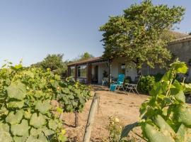 Gîte Le Landreau, 3 pièces, 5 personnes - FR-1-306-794, hotel s parkováním v destinaci Le Landreau