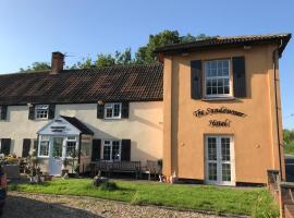 The Sundowner Hotel, hotel v destinaci Highbridge