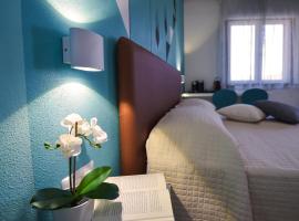 Vicocolli Rooms – hotel w mieście Muravera