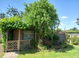 Crown Cabin Wiltshire near Longleat and Bath, viešbutis mieste Troubridžas