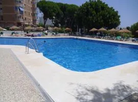 Sunny studio in Piscis building