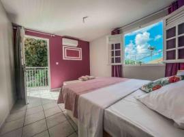 VILLAS AUMIS 2MR, holiday home in Fort-de-France