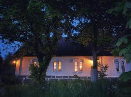 Gladeholm - Kivik - artist studio, hotel v destinaci Kivik