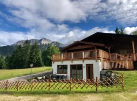 Apartment Silberwald, hotel with parking in Steinberg am Rofan