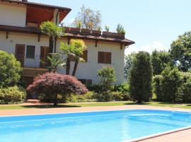 Eden Rock, hotel with pools in Cannobio