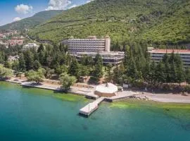 Hotel Tourist - Metropol Lake Resort