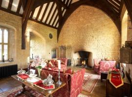 Abbots Grange Manor House, homestay in Broadway