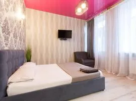 Studio apartment in the Center - Heroiv Nebesnoi Sotni sq. 21/7