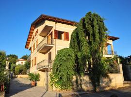 Il Mandorlo, κατάλυμα με onsen σε Sant'Orfeto