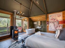 De Cango Farm, Bed & Breakfast in Oudtshoorn