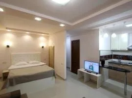 Explore Yerevan, Komitas 22