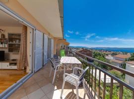 Apartments Nada, hotel en Selce