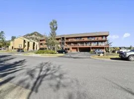 Cedar Lodge 309