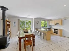 Husky House by Experience Jervis Bay