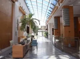 Holiday Inn - Suites Kuwait Salmiya by IHG