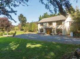 The Villa - On the Waterford Greenway Kilmacthomas, hotel Kilmacthomasban