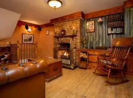 Fagins Den Themed Holiday Cottage Broadstairs