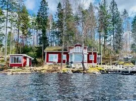 "Talludden" by the lake Årydssjön,
