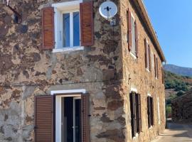 DUPLEX 4 PERSONNES Clim Wifi Parking, appartement in Partinello