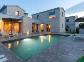 Villa Maslina by Villas Holiday