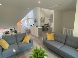 Hidden Gem within the City Walls, vacation home in Canterbury