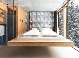 Riders Hotel, hotel cerca de Flims / Laax / Falera, Laax