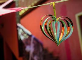 BRUNETTE BEAUTIES Guesthouse & Studio Sinemorets, hotel v destinaci Sinemorets