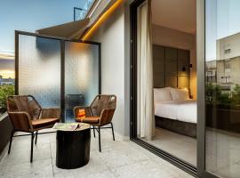 Magenta Luxury Suites, hotel near National Archaeological Museum of Athens, Athens