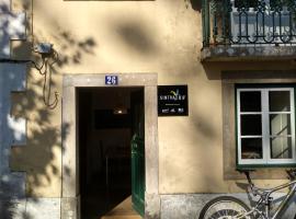 Moon House, holiday home in Sintra
