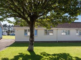 46 Gower Holiday Village, hotell med pool i Swansea
