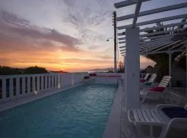 Dibellee Mykonos Studios