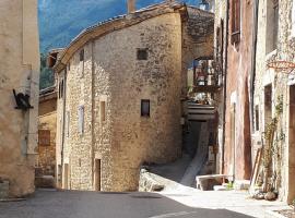 La Calade, hotel v destinaci Barnave