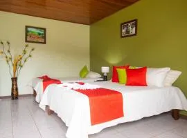 Nafre House B&B Monteverde