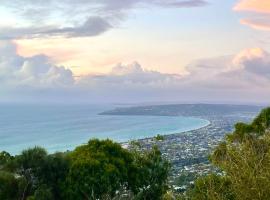 Bali in Mornington Oceanview Villa, place to stay in Arthurs Seat