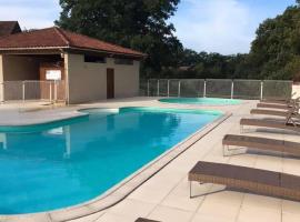 Holiday home at Lacapelle Marival, hotel em Lacapelle-Marival