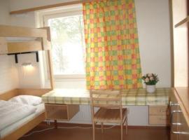 Mäshult Kurs & Lägergård, hotel v destinaci Skällinge