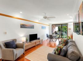 Montipora Unit 3 - In the heart of Airlie, wi-fi and Netflix, hotel near Coral Sea Marina, Airlie Beach