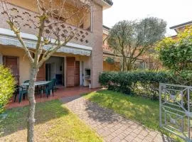 Villa Verga abitazione al piano terra con giardino