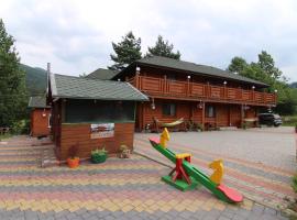 мини отель Колибри, khách sạn ở Tatariv